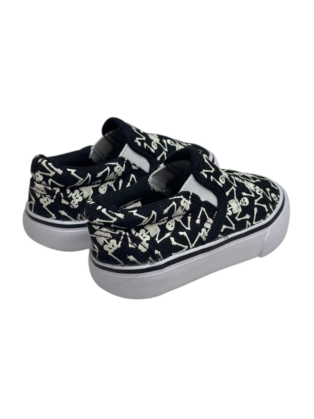 new Tommy Bahama ☠︎︎ Skeleton Print Slip On Sneakers ☠︎︎ Glow in the Dark ☠︎︎ 5 - Picture 4 of 16